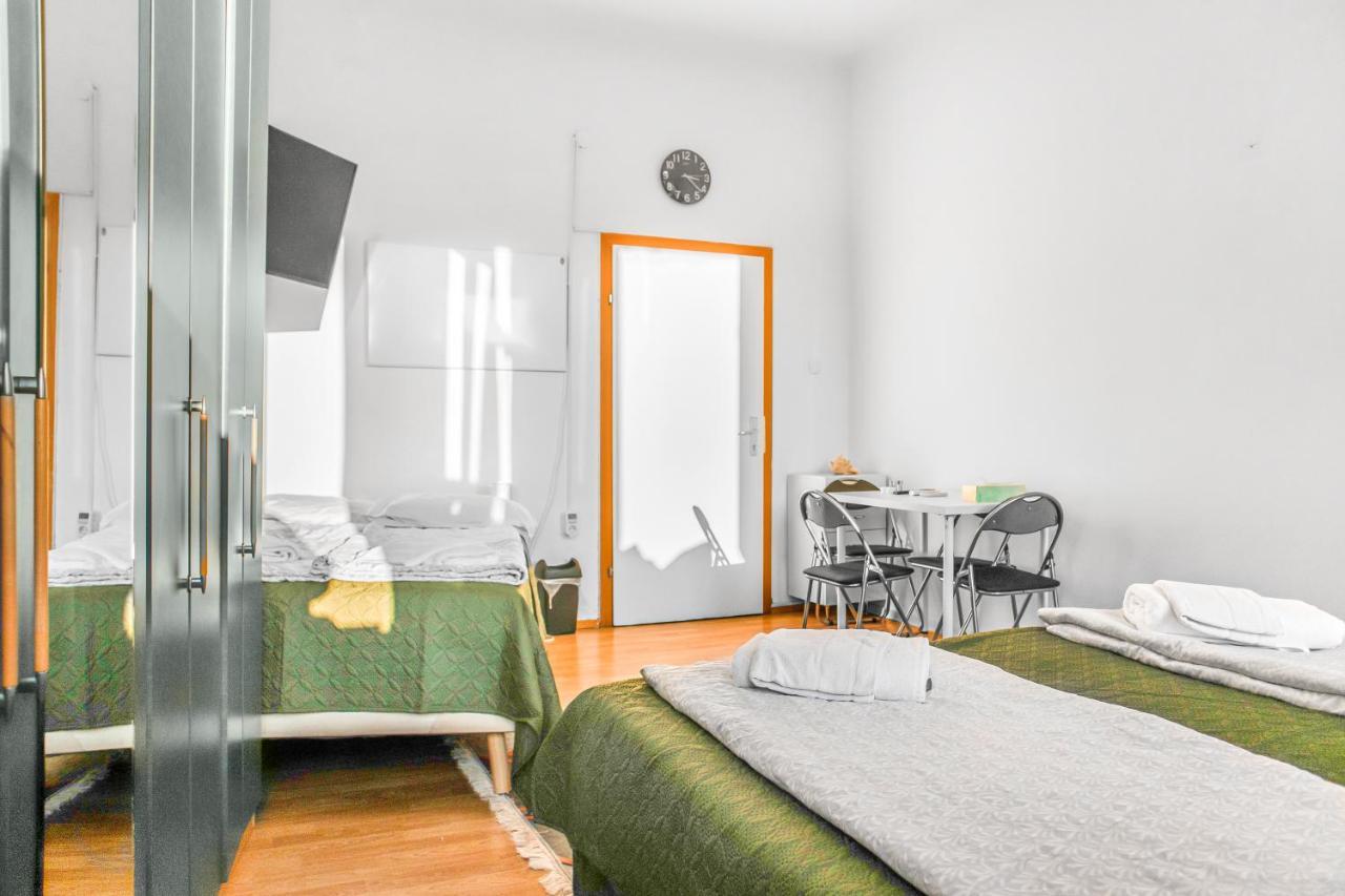 Joyful 2Br Shared Apt Near Millenium Tower & Danube River Vienna Exterior photo